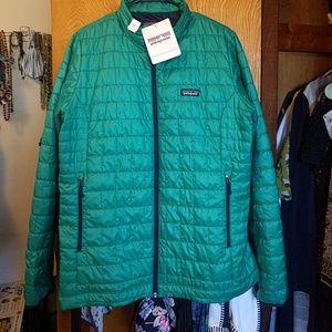 NWT Patagonia Nano Puff Jacket